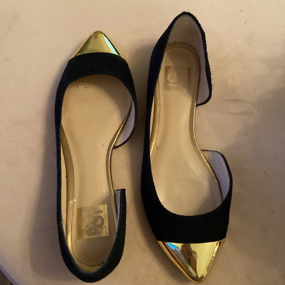 Dolce Vita Gold Tipped Pointy Toe Black Suede Flats!